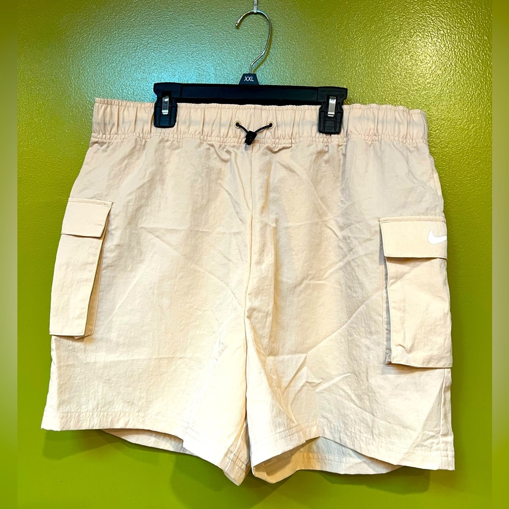 BRAND NEW NIKE SHORTS!